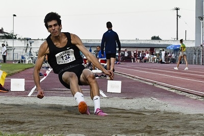 &Gamma;&kappa;&rho;&omicron;&sigma;&epsilon;&tau;&omicron; 2017: &Pi;&omicron;&lambda;ύ &kappa;&alpha;&lambda;ή &pi;&alpha;&rho;&omicron;&upsilon;&sigma;ί&alpha; &alpha;&pi;ό &Mu;&eta;&lambda;&iota;&alpha;&rho;ά, &sigma;&tau;&omicron;&nu; &tau;&epsilon;&lambda;&iota;&kappa;ό &omicron; &Mu;&omicron;&nu;ό&pi;&omega;&lambda;&eta;&sigmaf;