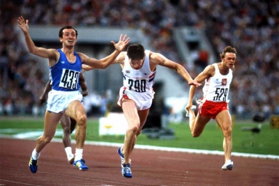 &Sigma;&alpha;&nu; &sigma;ή&mu;&epsilon;&rho;&alpha; &omicron; &Iota;&tau;&alpha;&lambda;ό&sigmaf; &Pi;&iota;έ&tau;&rho;&omicron; &Pi;ά&omicron;&lambda;&omicron; &Mu;&epsilon;&nu;έ&alpha; &kappa;&alpha;&tau;&alpha;&kappa;&tau;ά &tau;&omicron; &chi;&rho;&upsilon;&sigma;ό &mu;&epsilon;&tau;ά&lambda;&lambda;&iota;&omicron; (200&mu;.) &sigma;&tau;&omicron;&upsilon;&sigmaf; &Omicron;&lambda;&upsilon;&mu;&pi;&iota;&alpha;&kappa;&omicron;ύ&sigmaf; &alpha;&gamma;ώ&nu;&epsilon;&sigmaf; &tau;&eta;&sigmaf; &Mu;ό&sigma;&chi;&alpha;&sigmaf; (&Beta;&Iota;&Nu;&Tau;&Epsilon;&Omicron;)