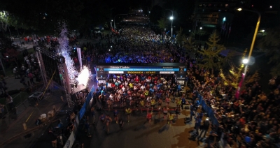 &Delta;&Epsilon;&Lambda;&Tau;&Iota;&Omicron; &Tau;&Upsilon;&Pi;&Omicron;&Upsilon; -  &Omicron; &laquo;&Nu;&upsilon;&chi;&tau;&epsilon;&rho;&iota;&nu;ό&sigmaf;&raquo; &phi;ώ&tau;&iota;&sigma;&epsilon; &xi;&alpha;&nu;ά &tau;&eta; &Theta;&epsilon;&sigma;&sigma;&alpha;&lambda;&omicron;&nu;ί&kappa;&eta; &kappa;&alpha;&iota; &chi;ά&rho;&iota;&sigma;&epsilon; &alpha;&xi;έ&chi;&alpha;&sigma;&tau;&epsilon;&sigmaf; &sigma;&tau;&iota;&gamma;&mu;έ&sigmaf; &sigma;&epsilon; 25.000 &delta;&rho;&omicron;&mu;&epsilon;ί&sigmaf; &kappa;&alpha;&iota; &theta;&epsilon;&alpha;&tau;έ&sigmaf;!