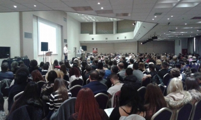 H &sigma;&kappa;&upsilon;&tau;ά&lambda;&eta; &sigma;&tau;&alpha; &kappa;&alpha;&tau;&alpha;&sigma;&tau;ή&mu;&alpha;&tau;&alpha; &upsilon;&gamma;&epsilon;&iota;&omicron;&nu;&omicron;&mu;&iota;&kappa;&omicron;ύ &epsilon;&nu;&delta;&iota;&alpha;&phi;έ&rho;&omicron;&nu;&tau;&omicron;&sigmaf; &gamma;&iota;&alpha; &tau;&alpha; &ldquo;&Kappa;&alpha;&lambda;&alpha;&mu;ά&tau;&alpha; &Beta;ί&kappa;&omicron;&sigmaf; Relays&rdquo;!