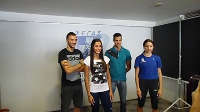 &Omicron;&iota; &pi;&rho;&omega;&tau;&alpha;&theta;&lambda;&eta;&tau;έ&sigmaf; &mu;&alpha;&sigmaf; &kappa;ά&lambda;&epsilon;&sigma;&alpha;&nu; &tau;&omicron;&nu; &kappa;ό&sigma;&mu;&omicron; &sigma;&tau;&omicron; &sigma;&tau;ά&delta;&iota;&omicron;