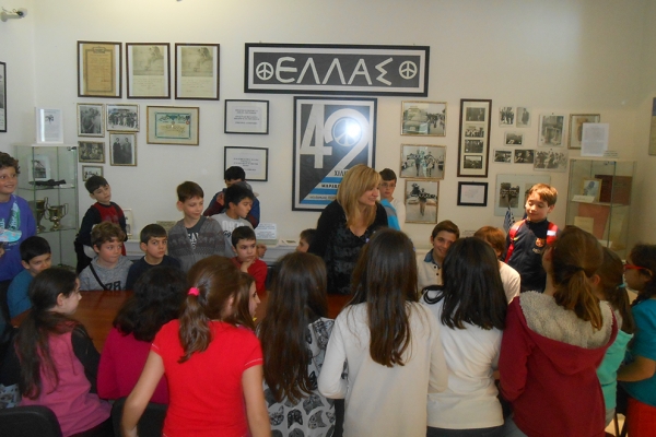 "&Psi;ά&xi;&epsilon; &amp; &Beta;&rho;&epsilon;&sigmaf;" &mu;&epsilon; &mu;&alpha;&theta;&eta;&tau;έ&sigmaf; &tau;&omega;&nu; &epsilon;&kappa;&pi;&alpha;&iota;&delta;&epsilon;&upsilon;&tau;&eta;&rho;ί&omega;&nu; &Sigma;ύ&gamma;&chi;&rho;&omicron;&nu;&eta; &Pi;&alpha;&iota;&delta;&epsilon;ί&alpha;