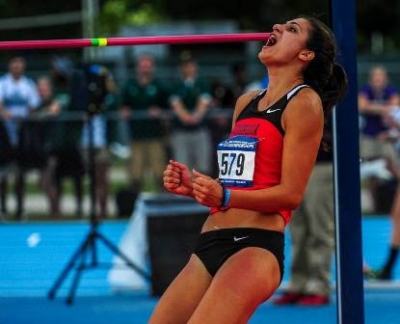 &Nu;ί&kappa;&eta; &kappa;&alpha;&iota; &pi;&rho;ό&kappa;&rho;&iota;&sigma;&eta; &gamma;&iota;&alpha; &tau;&eta;&nu; &Gamma;&kappa;&omicron;ύ&sigma;&iota;&nu; &sigma;&tau;&omicron; NCAA