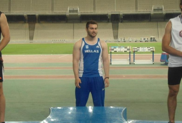 &Epsilon;&sigma;&kappa;&iota;&lambda;&sigma;&tau;&omicron;ύ&nu;&alpha; 2015: &Sigma;&tau;&alpha; 17,84 &mu;. &omicron; &Zeta;ώ&tau;&omicron;&sigmaf; &sigma;&tau;&eta; &sigma;&phi;&alpha;&iota;&rho;&omicron;&beta;&omicron;&lambda;&iota;&alpha;