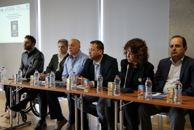 &Tau;&eta;&nu; &Kappa;&upsilon;&rho;&iota;&alpha;&kappa;ή (2/4) &omicron; 12&omicron;&sigmaf; &delta;&iota;&epsilon;&theta;&nu;ή&sigmaf; &Mu;&alpha;&rho;&alpha;&theta;ώ&nu;&iota;&omicron;&sigmaf; &Mu;. &Alpha;&lambda;έ&xi;&alpha;&nu;&delta;&rho;&omicron;&sigmaf;