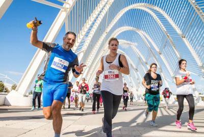 &Delta;&Epsilon;&Lambda;&Tau;&Iota;&Omicron; &Tau;&Upsilon;&Pi;&Omicron;&Upsilon; - &Eta; INTERSPORT &kappa;&alpha;&iota; &eta; SAUCONY &sigma;&alpha;&sigmaf; &pi;&rho;&omicron;&sigma;&kappa;&alpha;&lambda;&omicron;ύ&nu; &sigma;&tau;&omicron; 5&omicron; RUN TOGETHER