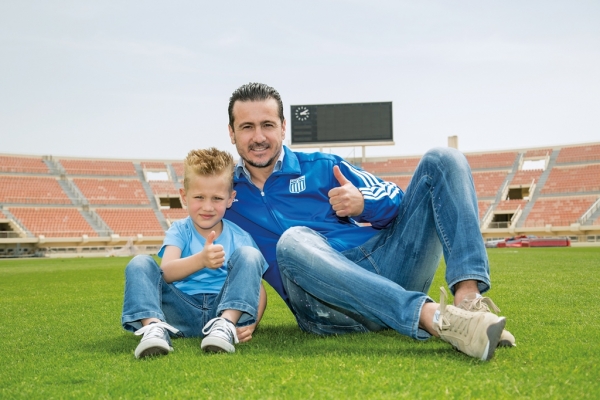 &Delta;&Epsilon;&Lambda;&Tau;&Iota;&Omicron; &Tau;&Upsilon;&Pi;&Omicron;&Upsilon; -  &Kappa;&alpha;&tau;&epsilon;&rho;ί&nu;&alpha; &Lambda;έ&chi;&omicron;&upsilon;, &Gamma;&iota;ά&nu;&nu;&eta;&sigmaf; &Chi;&alpha;&rho;&omicron;ύ&lambda;&eta;&sigmaf;, &Epsilon;ύ&eta; &Phi;&rho;&alpha;&gamma;&kappa;ά&kappa;&eta;, &Nu;ί&kappa;&omicron;&sigmaf; &Mu;&alpha;&chi;&lambda;ά&sigmaf; &kappa;&alpha;&iota; &pi;&omicron;&lambda;&lambda;&omicron;ί ά&lambda;&lambda;&omicron;&iota; &hellip;&sigma;&tau;&eta;&rho;ί&zeta;&omicron;&upsilon;&nu; &tau;&omicron; &Epsilon;&upsilon;&rho;&omega;&pi;&alpha;ϊ&kappa;ό &Pi;&rho;&omega;&tau;ά&theta;&lambda;&eta;&mu;&alpha; &Omicron;&mu;ά&delta;&omega;&nu;