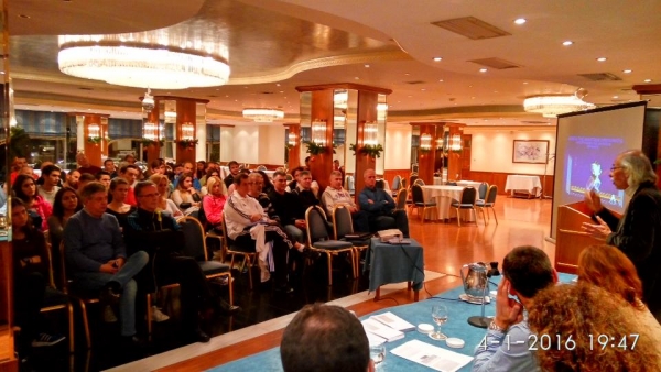 &Sigma;&epsilon;&mu;&iota;&nu;ά&rho;&iota;&omicron; &mu;&epsilon; ... &pi;&rho;&omicron;&sigma;&omega;&pi;&iota;&kappa;ό&tau;&eta;&tau;&alpha; &gamma;έ&mu;&iota;&sigma;&epsilon; &mu;&epsilon; &gamma;&nu;ώ&sigma;&eta; &tau;&omicron;&upsilon;&sigmaf; &nu;&epsilon;&alpha;&rho;&omicron;ύ&sigmaf; &pi;&rho;&omega;&tau;&alpha;&theta;&lambda;&eta;&tau;έ&sigmaf;