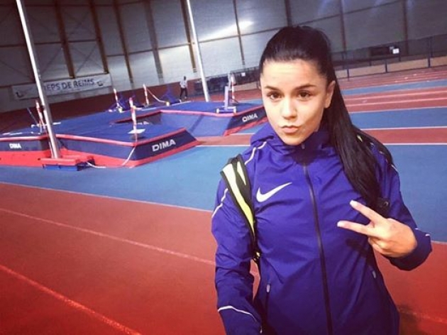 &Phi;&omicron;&beta;&epsilon;&rho;ή &Sigma;&pi;&alpha;&nu;&omicron;&upsilon;&delta;ά&kappa;&eta; &mu;&epsilon; 7.30 &sigma;&tau;&alpha; 60 &mu;έ&tau;&rho;&alpha;