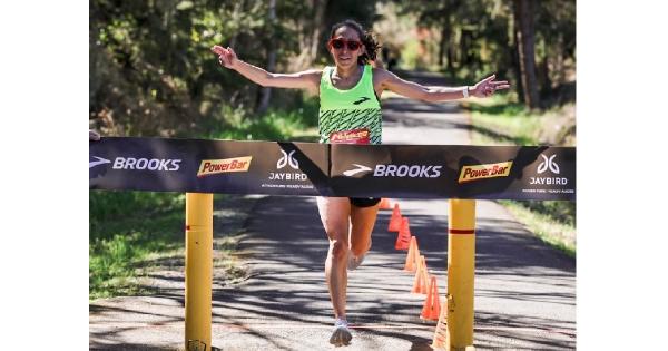 &Eta; Linden &laquo;έ&sigma;&pi;&alpha;&sigma;&epsilon;&raquo; &tau;&omicron; &phi;&rho;ά&gamma;&mu;&alpha; &tau;&omega;&nu; 3 &omega;&rho;ώ&nu; &sigma;&tau;&alpha; 50&chi;&lambda;&mu;!