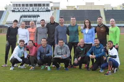 &Delta;&Epsilon;&Lambda;&Tau;&Iota;&Omicron; &Tau;&Upsilon;&Pi;&Omicron;&Upsilon; - &Eta; Athens Triathlon Team &mu;&epsilon; &pi;&omicron;&lambda;&upsilon;&pi;&lambda;&eta;&theta;ή &omicron;&mu;ά&delta;&alpha; &sigma;&tau;&omicron; Lycabettus Run