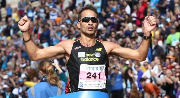 &Chi;&rho;&iota;&sigma;&tau;ό&phi;&omicron;&rho;&omicron;&sigmaf; &Mu;&epsilon;&rho;&omicron;ύ&sigma;&eta;&sigmaf;: &laquo;&Theta;έ&lambda;&omega; &kappa;&alpha;&iota; &phi;έ&tau;&omicron;&sigmaf; &tau;&eta;&nu; &pi;&rho;&omega;&tau;&iota;ά &sigma;&tau;&omicron; &Mu;&alpha;&rho;&alpha;&theta;ώ&nu;&iota;&omicron;&raquo;