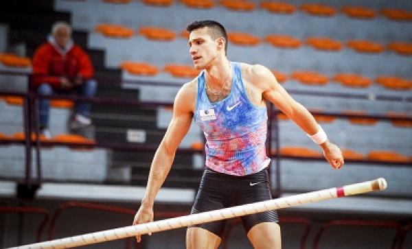 &Omicron; &Phi;&iota;&lambda;&iota;&pi;&pi;ί&delta;&eta;&sigmaf; &sigma;&tau;&omicron; &Kappa;ό&tau;&mu;&pi;&omicron;&upsilon;&sigmaf; (31/1) &gamma;&iota;&alpha; &nu;έ&epsilon;&sigmaf; &epsilon;&nu;&tau;&upsilon;&pi;&omega;&sigma;&iota;&alpha;&kappa;έ&sigmaf; &pi;&tau;ή&sigma;&epsilon;&iota;&sigmaf;