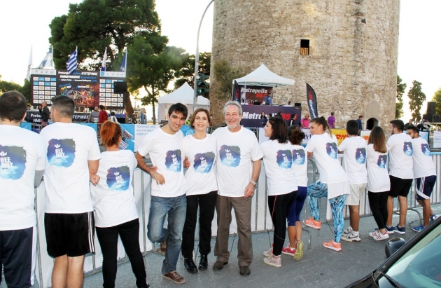 &Delta;&Epsilon;&Lambda;&Tau;&Iota;&Omicron; &Tau;&Upsilon;&Pi;&Omicron;&Upsilon; - &Omicron;&iota; &sigma;&upsilon;&nu;&tau;&epsilon;&lambda;&epsilon;&sigma;&tau;έ&sigmaf; &tau;&eta;&sigmaf; &pi;&alpha;&rho;ά&sigma;&tau;&alpha;&sigma;&eta;&sigmaf; &laquo;&Omega;, &Theta;&epsilon;έ &mu;&omicron;&upsilon;!&raquo; έ&delta;&omega;&sigma;&alpha;&nu; &lambda;ά&mu;&psi;&eta; &sigma;&tau;&omicron;&nu; &laquo;&Nu;&upsilon;&chi;&tau;&epsilon;&rho;&iota;&nu;ό&raquo;