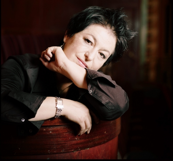 &Eta; &upsilon;&psi;ί&phi;&omega;&nu;&omicron;&sigmaf; &Sigma;ό&nu;&iota;&alpha; &Theta;&epsilon;&omicron;&delta;&omega;&rho;ί&delta;&omicron;&upsilon; &sigma;&tau;&omicron; &Pi;&alpha;&nu;&alpha;&theta;&eta;&nu;&alpha;ϊ&kappa;ό &sigma;&tau;ά&delta;&iota;&omicron; &gamma;&iota;&alpha; &tau;&omicron;&nu; 34&omicron; &Alpha;&Mu;&Alpha;