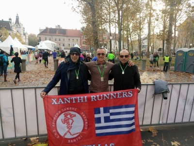 &Delta;&Epsilon;&Lambda;&Tau;&Iota;&Omicron; &Tau;&Upsilon;&Pi;&Omicron;&Upsilon; - &Sigma;&upsilon;&mu;&mu;&epsilon;&tau;&omicron;&chi;ή &tau;&omega;&nu; Xanthi Runners &sigma;&tau;&omicron;&nu; &Mu;&alpha;&rho;&alpha;&theta;ώ&nu;&iota;&omicron; &tau;&eta;&sigmaf; &Lambda;&iota;&omicron;&upsilon;&mu;&pi;&lambda;&iota;ά&nu;&alpha;