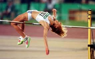 &Lambda;ά&mu;&psi;&eta; &alpha;&sigma;&tau;έ&rho;&omega;&nu; &sigma;&tau;&eta;&nu; &Lambda;&alpha;&mu;&pi;&alpha;&delta;&eta;&delta;&rho;&omicron;&mu;ί&alpha; &tau;&omicron;&upsilon; &Mu;&alpha;&rho;&alpha;&theta;&omega;&nu;ί&omicron;&upsilon;