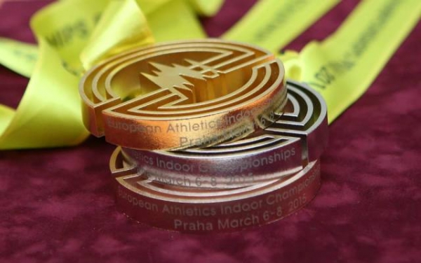 &Pi;&rho;ά&gamma;&alpha; 2015: &Tau;&omicron; &pi;&rho;ό&gamma;&rho;&alpha;&mu;&mu;&alpha; &tau;&omicron;&upsilon; &Epsilon;&upsilon;&rho;&omega;&pi;&alpha;ϊ&kappa;&omicron;ύ &Pi;&rho;&omega;&tau;&alpha;&theta;&lambda;ή&mu;&alpha;&tau;&omicron;&sigmaf;