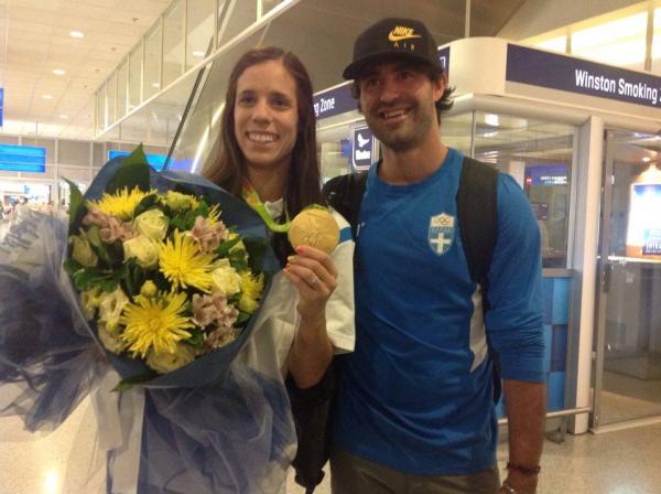 &Nu;έ&alpha; &nu;ί&kappa;&eta;, &nu;έ&omicron; &phi;&epsilon;&tau;&iota;&nu;ό &rho;&epsilon;&kappa;ό&rho; &mu;&epsilon; 4,83 &mu;.