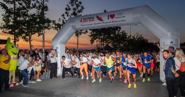 M&epsilon; 4.500 &delta;&rho;&omicron;&mu;&epsilon;ί&sigmaf; &tau;&omicron; 5&omicron; Olympic Day Run!