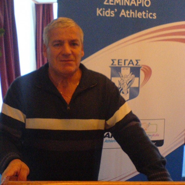 Έ&phi;&upsilon;&gamma;&epsilon; &alpha;&pi;ό &tau;&eta; &zeta;&omega;ή &omicron; &Pi;&alpha;&sigma;&chi;ά&lambda;&eta;&sigmaf; &Mu;&pi;&omicron;ύ&mu;&pi;&alpha;&sigmaf;