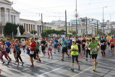 &Mu;&epsilon; &lambda;&iota;&alpha;&kappa;ά&delta;&alpha; &alpha;&lambda;&lambda;ά &chi;&omega;&rho;ί&sigmaf; &alpha;&upsilon;&tau;&omicron;&kappa;ί&nu;&eta;&tau;&alpha; &omicron; &Eta;&mu;&iota;&mu;&alpha;&rho;&alpha;&theta;ώ&nu;&iota;&omicron;&sigmaf; &tau;&eta;&sigmaf; &Alpha;&theta;ή&nu;&alpha;&sigmaf;