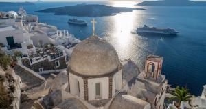 &Omicron; Ό&mu;&iota;&lambda;&omicron;&sigmaf; &Mu;&Omicron;&Tau;&Omicron;&Delta;&Upsilon;&Nu;&Alpha;&Mu;&Iota;&Kappa;&Eta; &sigma;&tau;&eta;&rho;ί&zeta;&epsilon;&iota; &tau;&omicron; 7&omicron; Santorini Experience