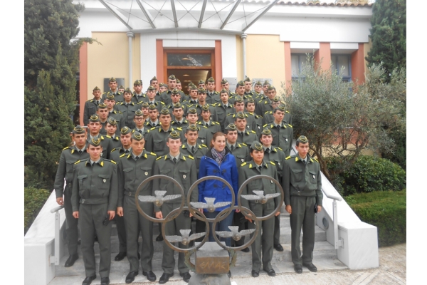 &Epsilon;&pi;ί&sigma;&kappa;&epsilon;&psi;&eta; &sigma;&chi;&omicron;&lambda;ή&sigmaf; &Epsilon;&upsilon;&epsilon;&lambda;&pi;ί&delta;&omega;&nu; &sigma;&tau;&omicron; &Mu;&omicron;&upsilon;&sigma;&epsilon;ί&omicron; &Mu;&alpha;&rho;&alpha;&theta;&omega;&nu;ί&omicron;&upsilon; &Delta;&rho;ό&mu;&omicron;&upsilon;