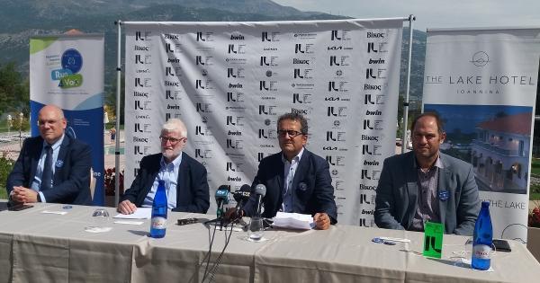 15&omicron;&sigmaf; &Gamma;ύ&rho;&omicron;&sigmaf; &Lambda;ί&mu;&nu;&eta;&sigmaf; &Iota;&omega;&alpha;&nu;&nu;ί&nu;&omega;&nu; - Έ&tau;&omicron;&iota;&mu;&omicron;&iota; &gamma;&iota;&alpha; &epsilon;&kappa;&kappa;ί&nu;&eta;&sigma;&eta; &mu;&epsilon; &epsilon;&phi;&alpha;&lambda;&tau;ή&rho;&iota;&omicron; &tau;&eta;&nu; &epsilon;&mu;&pi;&iota;&sigma;&tau;&omicron;&sigma;ύ&nu;&eta;