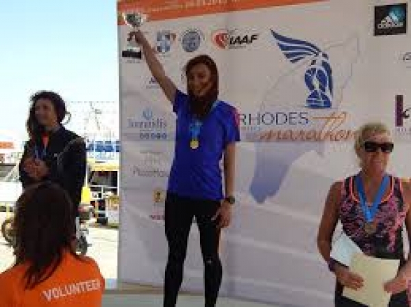 &Eta; &Omicron;&upsilon;&rho;&alpha;&nu;ί&alpha; &Rho;&epsilon;&mu;&pi;&omicron;ύ&lambda;&eta; &nu;ί&kappa;&eta;&sigma;&epsilon; &tau;&omicron; ά&gamma;&chi;&omicron;&sigmaf; &kappa;&alpha;&iota; &tau;&omicron;&nu; &epsilon;&alpha;&upsilon;&tau;ό &tau;&eta;&sigmaf; &kappa;&alpha;&iota; έ&phi;&upsilon;&gamma;&epsilon; &gamma;&iota;&alpha; &Rho;&iota;&omicron; &nu;&tau;&epsilon; &Tau;&zeta;&alpha;&nu;έ&iota;&rho;&omicron;