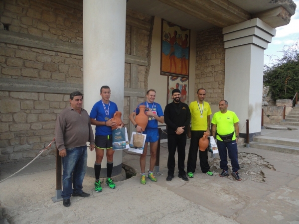 &Delta;&Epsilon;&Lambda;&Tau;&Iota;&Omicron; &Tau;&Upsilon;&Pi;&Omicron;&Upsilon; - &Mu;&epsilon; &mu;&epsilon;&gamma;ά&lambda;&eta; &epsilon;&pi;&iota;&tau;&upsilon;&chi;ί&alpha; &delta;&iota;&epsilon;&xi;ή&chi;&theta;&eta; &omicron; 13&omicron;&sigmaf; ά&theta;&lambda;&omicron;&sigmaf; &sigma;&tau;&alpha; &chi;&nu;ά&rho;&iota;&alpha; &tau;&omicron;&upsilon; &Mu;ί&nu;&omega;&alpha;