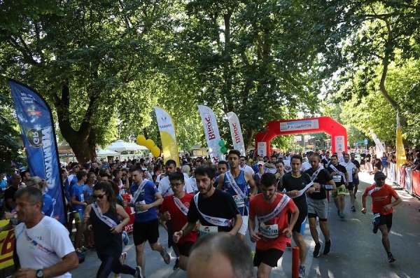 &Beta;ί&kappa;&omicron;&sigmaf; Street Relays &Iota;&omega;ά&nu;&nu;&iota;&nu;&alpha; - &Alpha;&pi;&omicron;&tau;&epsilon;&lambda;έ&sigma;&mu;&alpha;&tau;&alpha;