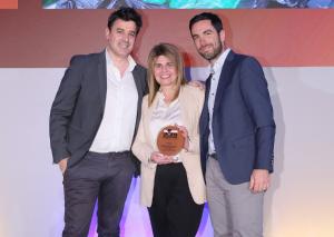 &Kappa;&omicron;&rho;&upsilon;&phi;&alpha;ί&alpha; &delta;&iota;ά&kappa;&rho;&iota;&sigma;&eta; &tau;&omicron;&upsilon; &Omicron;&mu;ί&lambda;&omicron;&upsilon; &Mu;&Omicron;&Tau;&Omicron;&Delta;&Upsilon;&Nu;&Alpha;&Mu;&Iota;&Kappa;&Eta; &sigma;&tau;&alpha; Sports Marketing Awards 2024