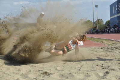 "&Alpha;&gamma;ώ&nu;&epsilon;&sigmaf; &alpha;&lambda;&mu;ά&tau;&omega;&nu;", &Omicron;&rho;&sigma;ί&pi;&epsilon;&iota;&alpha; &kappa;&alpha;&iota; "&Nu;ί&kappa;&omicron;&sigmaf; &Zeta;&alpha;&chi;&alpha;&rho;&iota;ά&delta;&eta;&sigmaf; &tau;&iota;&sigmaf; &epsilon;&pi;ό&mu;&epsilon;&nu;&epsilon;&sigmaf; &epsilon;&beta;&delta;&omicron;&mu;ά&delta;&epsilon;&sigmaf;