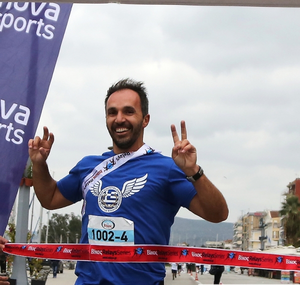 &Delta;&Epsilon;&Lambda;&Tau;&Iota;&Omicron; &Tau;&Upsilon;&Pi;&Omicron;&Upsilon; - &Omicron; &Sigma;&tau;έ&lambda;&iota;&omicron;&sigmaf; &Delta;&eta;&mu;ό&tau;&sigma;&iota;&omicron;&sigmaf; &gamma;&nu;&omega;&rho;ί&zeta;&epsilon;&iota; &alpha;&pi;ό &sigma;&kappa;&upsilon;&tau;ά&lambda;&epsilon;&sigmaf;!