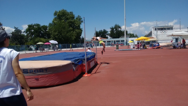 &Sigma;&epsilon; &epsilon;&xi;έ&lambda;&iota;&xi;&eta; &sigma;&tau;&iota;&sigmaf; &Sigma;έ&rho;&rho;&epsilon;&sigmaf; &tau;&omicron; &Pi;&alpha;&nu;&epsilon;&lambda;&lambda;ή&nu;&iota;&omicron; &Pi;&rho;&omega;&tau;ά&theta;&lambda;&eta;&mu;&alpha; &sigma;&upsilon;&nu;&theta;έ&tau;&omega;&nu;