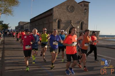 &Delta;&Epsilon;&Lambda;&Tau;&Iota;&Omicron; &Tau;&Upsilon;&Pi;&Omicron;&Upsilon; - &Nu;&iota;&kappa;ά&sigmaf; &sigma;&tau;&omicron; &Mu;&alpha;&rho;&alpha;&theta;ώ&nu;&iota;&omicron; &tau;&eta;&sigmaf; &Rho;ό&delta;&omicron;&upsilon;, &tau;&rho;έ&chi;&epsilon;&iota;&sigmaf; &delta;&omega;&rho;&epsilon;ά&nu; &sigma;&tau;&eta;&nu; &Kappa;&alpha;&lambda;&lambda;ί&pi;&omicron;&lambda;&eta;!