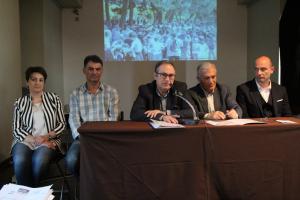 &Delta;&Epsilon;&Lambda;&Tau;&Iota;&Omicron; &Tau;&Upsilon;&Pi;&Omicron;&Upsilon; - &Kappa;&upsilon;&rho;ί&zeta;&omicron;&gamma;&lambda;&omicron;&upsilon; &kappa;&alpha;&iota; &Delta;&epsilon;&mu;&omicron;&upsilon;&rho;&tau;&zeta;ί&delta;&eta;&sigmaf; &epsilon;&nu;&eta;&mu;έ&rho;&omega;&sigma;&alpha;&nu; &tau;&omicron;&upsilon;&sigmaf; &sigma;&upsilon;&lambda;&lambda;ό&gamma;&omicron;&upsilon;&sigmaf; &gamma;&iota;&alpha; &tau;&omicron;&nu; &Alpha;&gamma;ώ&nu;&alpha; &Delta;&rho;ό&mu;&omicron;&upsilon; &laquo;&Tau;&rho;έ&chi;&omega; &gamma;&iota;&alpha; &tau;&alpha; &sigma;&tau;&rho;&alpha;&tau;ό&pi;&epsilon;&delta;&alpha; &mu;&alpha;&zeta;ί &mu;&epsilon; &tau;&eta; &Lambda;ά&mu;&psi;&eta;&raquo; &pi;&omicron;&upsilon; &theta;&alpha; &delta;&iota;&epsilon;&xi;&alpha;&chi;&theta;&epsilon;ί &tau;&eta;&nu; &Kappa;&upsilon;&rho;&iota;&alpha;&kappa;ή 13 &Mu;&alpha;ϊ&omicron;&upsilon; 2018