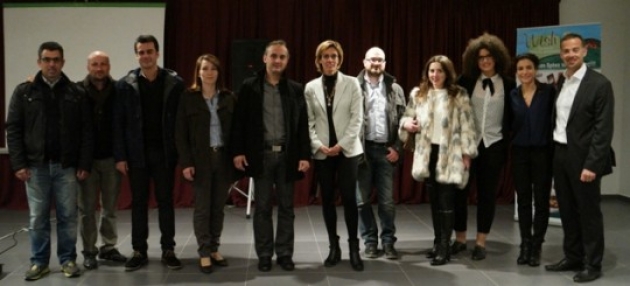 &Delta;&Epsilon;&Lambda;&Tau;&Iota;&Omicron; &Tau;&Upsilon;&Pi;&Omicron;&Upsilon; - &Eta;&mu;&epsilon;&rho;ί&delta;&alpha; &Delta;&iota;&alpha;&tau;&rho;&omicron;&phi;ή &kappa;&alpha;&iota; Ά&theta;&lambda;&eta;&sigma;&eta; &alpha;&pi;ό &tau;&omicron;&nu; &Alpha;&Sigma;&Lambda; &Phi;ί&lambda;&alpha;&nu;&delta;&rho;&omicron;&sigmaf;