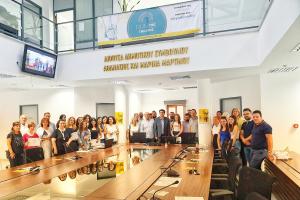 &Delta;&Epsilon;&Lambda;&Tau;&Iota;&Omicron; &Tau;&Upsilon;&Pi;&Omicron;&Upsilon; - &Tau;&epsilon;&lambda;&epsilon;&tau;ή &Alpha;&pi;&omicron;&nu;&omicron;&mu;ώ&nu; &Tau;&iota;&mu;&eta;&tau;&iota;&kappa;ώ&nu; &Delta;&iota;&alpha;&kappa;&rho;ί&sigma;&epsilon;&omega;&nu; &gamma;&iota;&alpha; &tau;&omicron; Run the Theatre