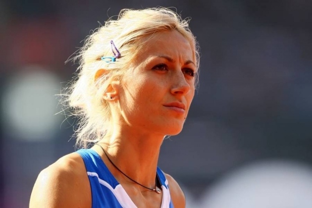 &Eta; &Sigma;&tau;&epsilon;&rho;&gamma;&iota;&omicron;ύ &xi;&epsilon;&kappa;&iota;&nu;ά&epsilon;&iota; &tau;&eta; &chi;&rho;&omicron;&nu;&iota;ά &sigma;&tau;&omicron; &Pi;&epsilon;&kappa;ί&nu;&omicron;