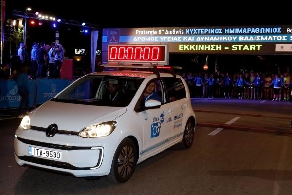 &Delta;&Epsilon;&Lambda;&Tau;&Iota;&Omicron; &Tau;&Upsilon;&Pi;&Omicron;&Upsilon; - &Eta; Volkswagen, &Epsilon;&pi;ί&sigma;&eta;&mu;&omicron;&sigmaf; &Chi;&omicron;&rho;&eta;&gamma;ό&sigmaf; &tau;&omicron;&upsilon; Protergia 7&omicron;&upsilon; &Delta;&iota;&epsilon;&theta;&nu;&omicron;ύ&sigmaf; &Nu;&upsilon;&chi;&tau;&epsilon;&rho;&iota;&nu;&omicron;ύ &Eta;&mu;&iota;&mu;&alpha;&rho;&alpha;&theta;&omega;&nu;ί&omicron;&upsilon; &Theta;&epsilon;&sigma;&sigma;&alpha;&lambda;&omicron;&nu;ί&kappa;&eta;&sigmaf;, &laquo;&tau;&rho;έ&chi;&epsilon;&iota;&raquo; &mu;&epsilon; &tau;&eta; &delta;&iota;&kappa;ή &tau;&eta;&sigmaf; &omicron;&mu;ά&delta;&alpha; &sigma;&tau;&eta; &delta;&iota;&omicron;&rho;&gamma;ά&nu;&omega;&sigma;&eta;