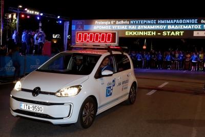 &Delta;&Epsilon;&Lambda;&Tau;&Iota;&Omicron; &Tau;&Upsilon;&Pi;&Omicron;&Upsilon; - &Eta; Volkswagen, &Epsilon;&pi;ί&sigma;&eta;&mu;&omicron;&sigmaf; &Chi;&omicron;&rho;&eta;&gamma;ό&sigmaf; &tau;&omicron;&upsilon; Protergia 7&omicron;&upsilon; &Delta;&iota;&epsilon;&theta;&nu;&omicron;ύ&sigmaf; &Nu;&upsilon;&chi;&tau;&epsilon;&rho;&iota;&nu;&omicron;ύ &Eta;&mu;&iota;&mu;&alpha;&rho;&alpha;&theta;&omega;&nu;ί&omicron;&upsilon; &Theta;&epsilon;&sigma;&sigma;&alpha;&lambda;&omicron;&nu;ί&kappa;&eta;&sigmaf;, &laquo;&tau;&rho;έ&chi;&epsilon;&iota;&raquo; &mu;&epsilon; &tau;&eta; &delta;&iota;&kappa;ή &tau;&eta;&sigmaf; &omicron;&mu;ά&delta;&alpha; &sigma;&tau;&eta; &delta;&iota;&omicron;&rho;&gamma;ά&nu;&omega;&sigma;&eta;