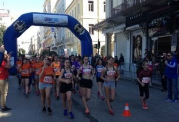 &Kappa;&alpha;&lambda;έ&sigmaf; &epsilon;&pi;&iota;&delta;ό&sigma;&epsilon;&iota;&sigmaf; &sigma;&tau;&omicron; 1&omicron; &Phi;&epsilon;&sigma;&tau;&iota;&beta;ά&lambda; &Beta;ά&delta;&eta;&nu; &Pi;ά&tau;&rho;&alpha;&sigmaf;