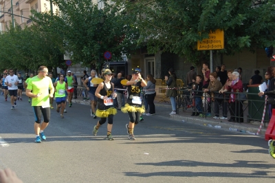 O &Mu;&alpha;&rho;&alpha;&theta;ώ&nu;&iota;&omicron;&sigmaf; &phi;έ&rho;&nu;&epsilon;&iota; &alpha;&phi;ί&xi;&epsilon;&iota;&sigmaf; &sigma;&tau;&eta;&nu; &Alpha;&theta;ή&nu;&alpha;