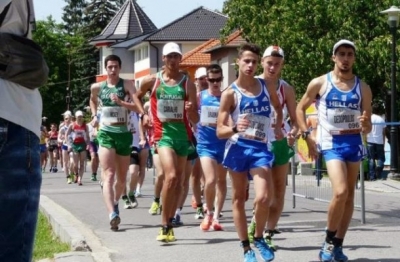 &Eta; &kappa;&alpha;&rho;&delta;&iota;ά &tau;&omicron;&upsilon; &beta;ά&delta;&eta;&nu; &chi;&tau;&upsilon;&pi;ά &sigma;&tau;&eta;&nu; &Pi;ά&tau;&rho;&alpha;