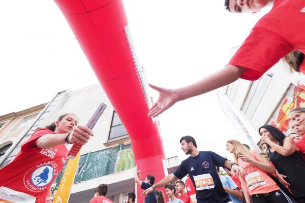 &Delta;&Epsilon;&Lambda;&Tau;&Iota;&Omicron; &Tau;&Upsilon;&Pi;&Omicron;&Upsilon; - Bί&kappa;&omicron;&sigmaf; Street Relays: &Epsilon;&pi;ό&mu;&epsilon;&nu;&eta; &sigma;&tau;ά&sigma;&eta; &omicron; &Pi;&epsilon;&iota;&rho;&alpha;&iota;ά&sigmaf;!