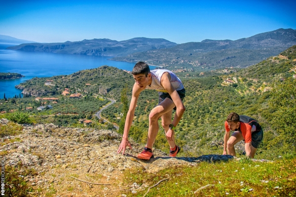 &Delta;&Epsilon;&Lambda;&Tau;&Iota;&Omicron; &Tau;&Upsilon;&Pi;&Omicron;&Upsilon; -  &Sigma;&tau;&eta;&nu; &Kappa;&alpha;&rho;&delta;&alpha;&mu;ύ&lambda;&eta; &xi;&epsilon;&kappa;ί&nu;&eta;&sigma;&epsilon; &tau;&omicron; &phi;&epsilon;&tau;&iota;&nu;ό &pi;&rho;&omega;&tau;ά&theta;&lambda;&eta;&mu;&alpha; Skyrunner Series 2017 by Salomon!