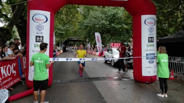 &Delta;&Epsilon;&Lambda;&Tau;&Iota;&Omicron; &Tau;&Upsilon;&Pi;&Omicron;&Upsilon; - &Omicron; &Delta;. &Kappa;&omicron;&upsilon;&tau;&sigma;&omicron;&upsilon;&mu;&pi;ί&delta;&eta;&sigmaf; &nu;&iota;&kappa;&eta;&tau;ή&sigmaf; &tau;&omicron;&upsilon; 10&omicron;&upsilon; &Gamma;ύ&rho;&omicron;&upsilon; &Lambda;ί&mu;&nu;&eta;&sigmaf; &Iota;&omega;&alpha;&nu;&nu;ί&nu;&omega;&nu;