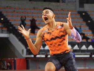 &Omicron; &Kappa;&alpha;&rho;&alpha;&lambda;ή&sigmaf; &kappa;&alpha;&iota; &epsilon;&pi;ί&sigma;&eta;&mu;&alpha; &kappa;ά&tau;&omicron;&chi;&omicron;&sigmaf; &pi;&alpha;&gamma;&kappa;&omicron;&sigma;&mu;ί&omicron;&upsilon; &rho;&epsilon;&kappa;ό&rho;